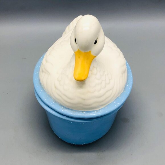 vintage duck dish with lid white light blue white dots 10x9" porcelain READ - Picture 4 of 9